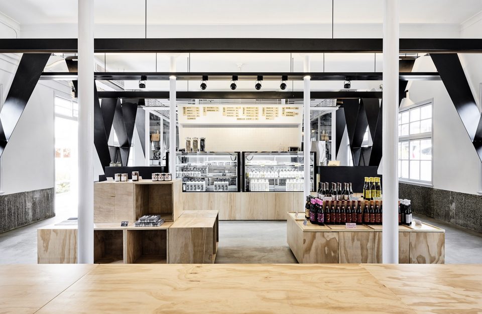 Ward with V dots by BP ARCHITECTS