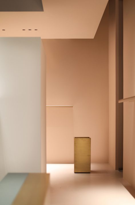 1WOR Flagship Store China by DOMANI
