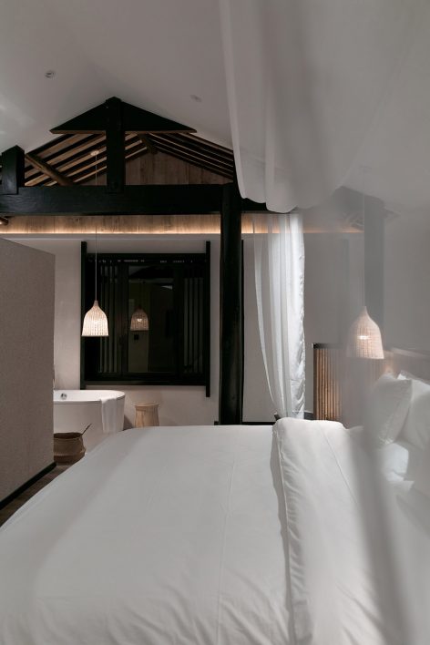 Li Man Shen Mi Ji Hotel by Yiduan Shanghai Interior Design