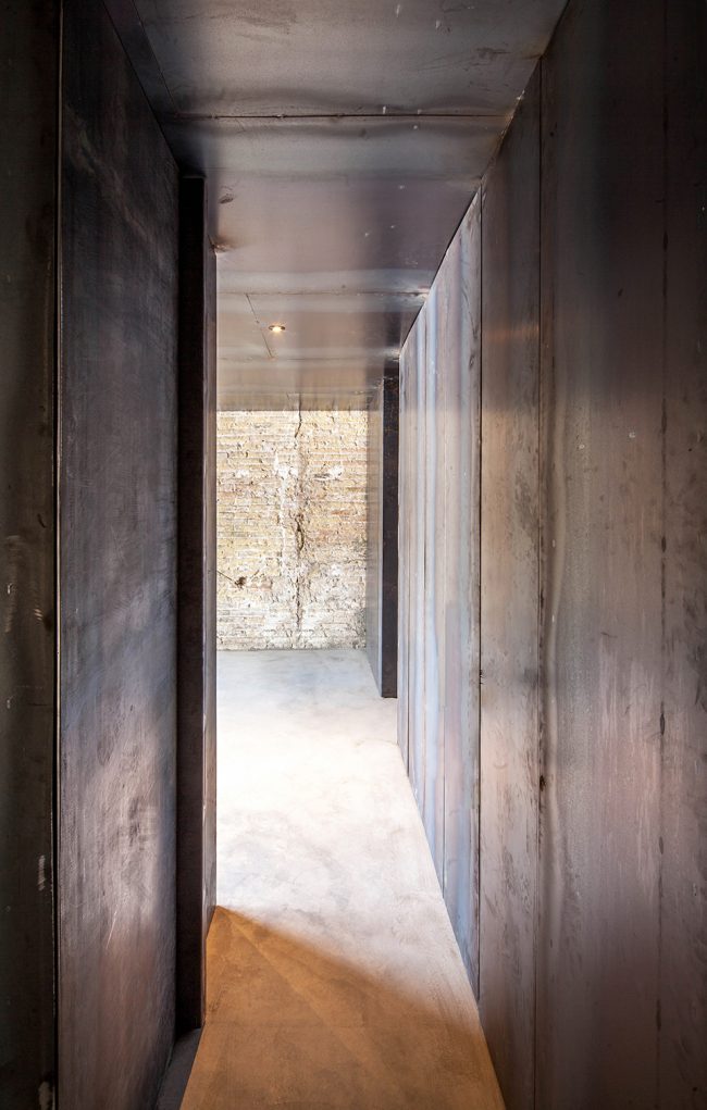 Tubella House by Agora Arquitectura