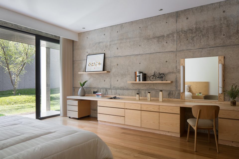 HIKARI HOUSE Indonesia by Pranala Associates