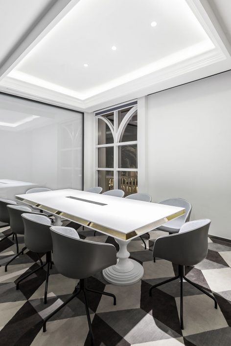 Jiahao Group Shanghai HQ Office by NONG STUDIO