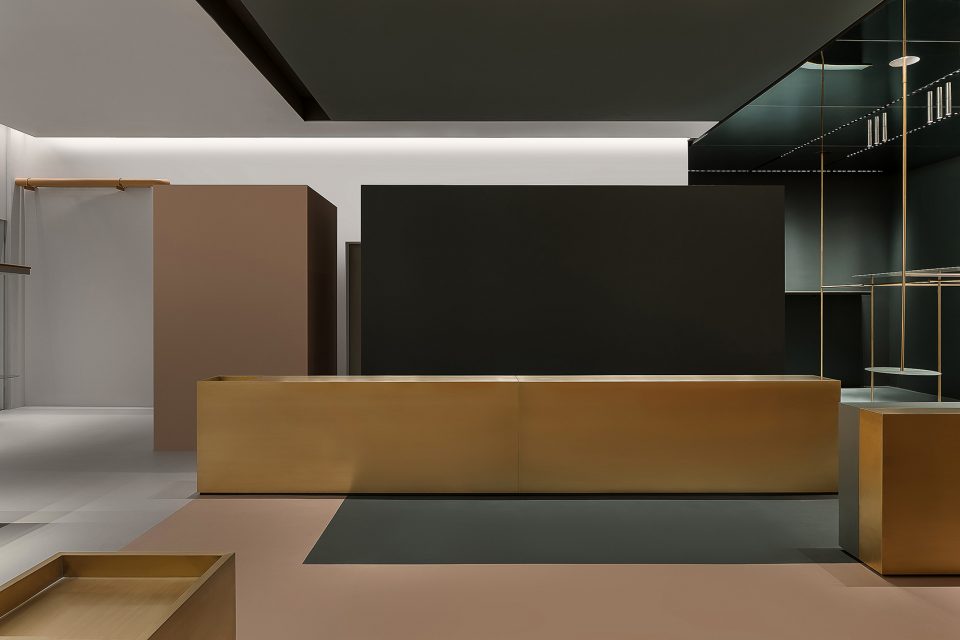 1WOR Flagship Store China by DOMANI