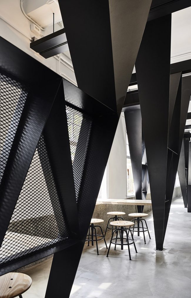 Ward with V dots by BP ARCHITECTS