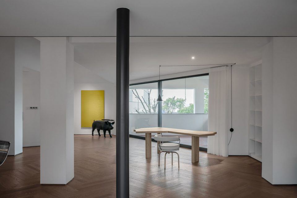 Max Vision Office by Jin Design Studio