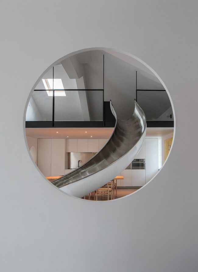 Max Vision Office by Jin Design Studio