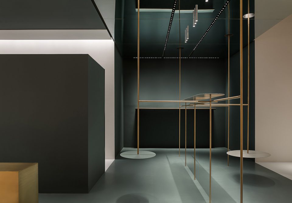 1WOR Flagship Store China by DOMANI