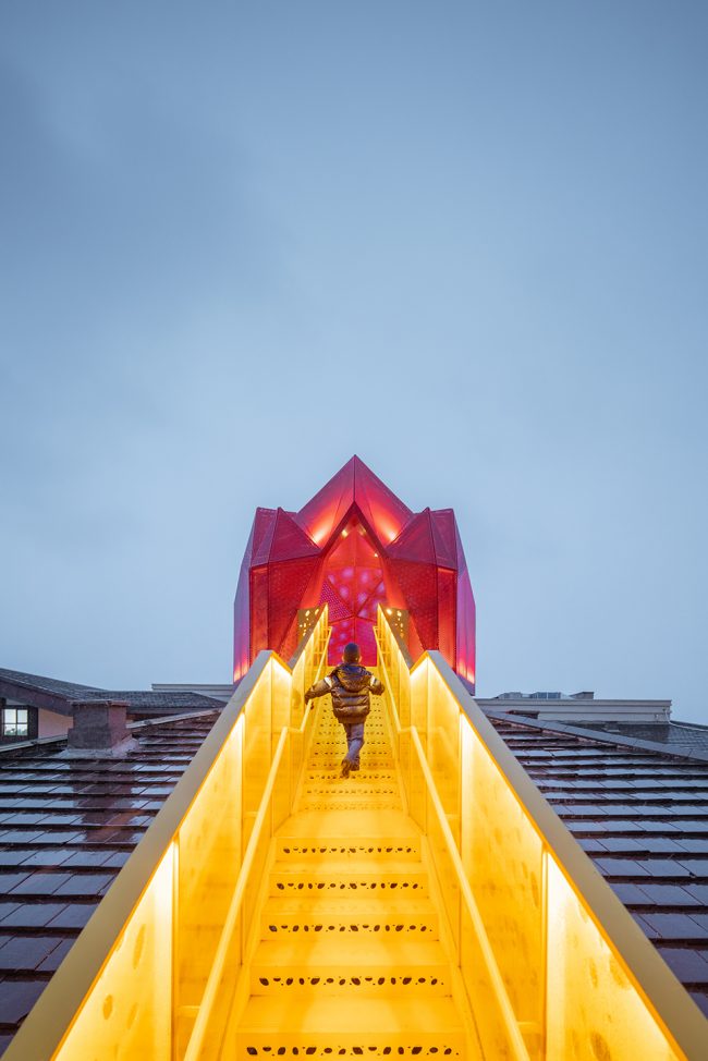 Aranya Kid’s restaurant China by Wutopia Lab