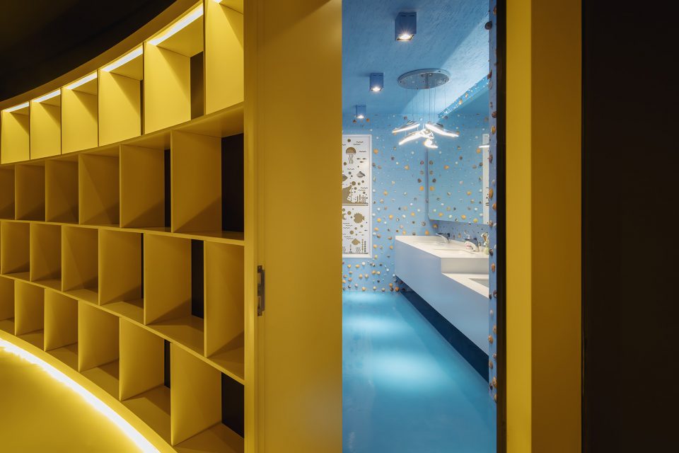Aranya Kid’s restaurant China by Wutopia Lab