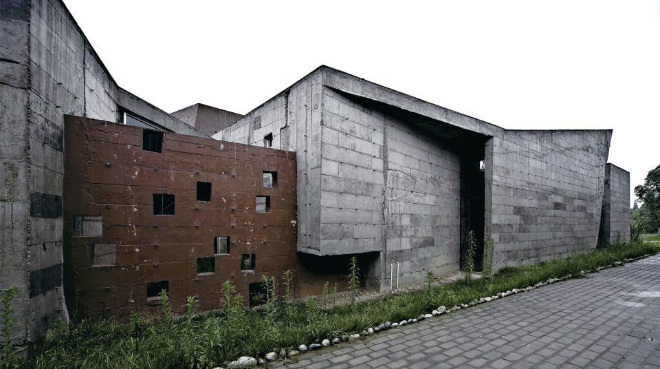 prisoner of war museum of jianchuan museum complex china by cctn design 1