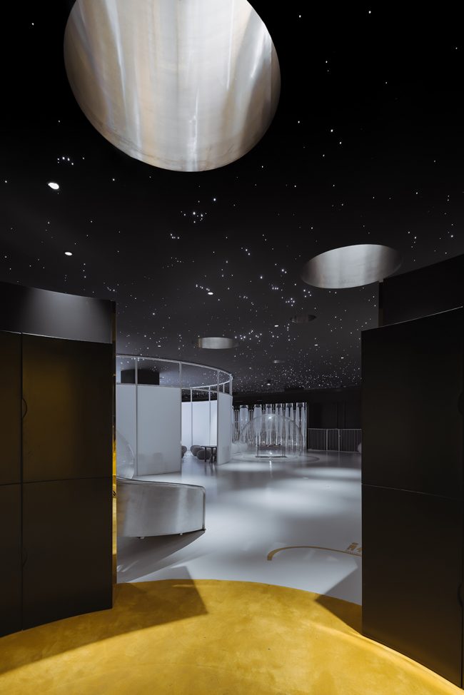 Aranya Kid’s restaurant China by Wutopia Lab