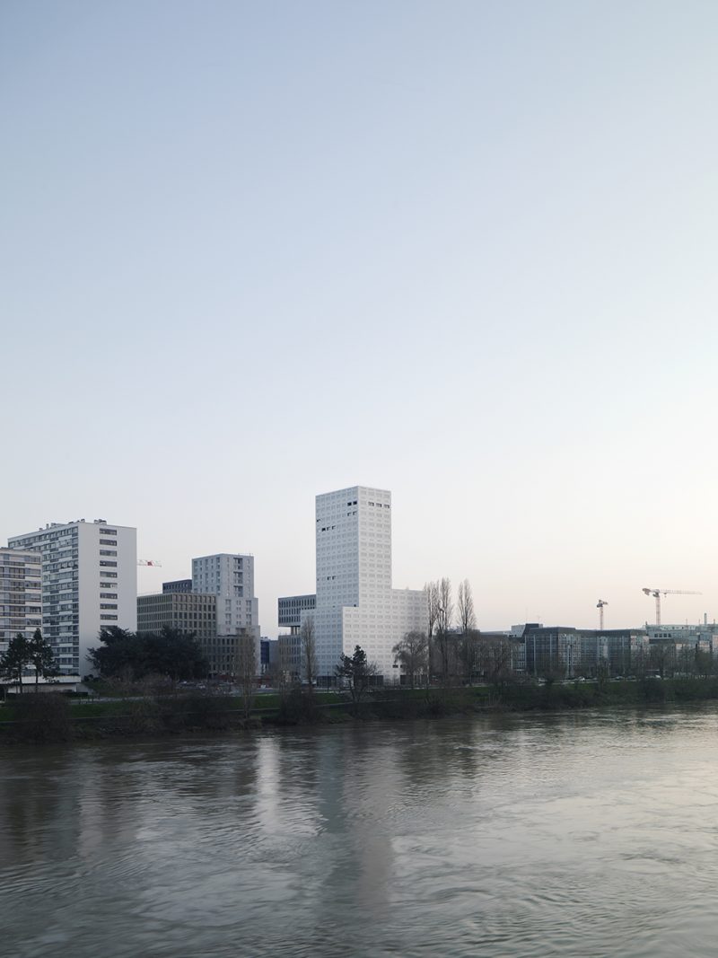 360 view tower by lan architecture