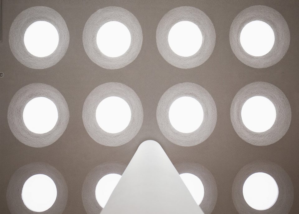 Symmetry photography by Yang Tianzhou