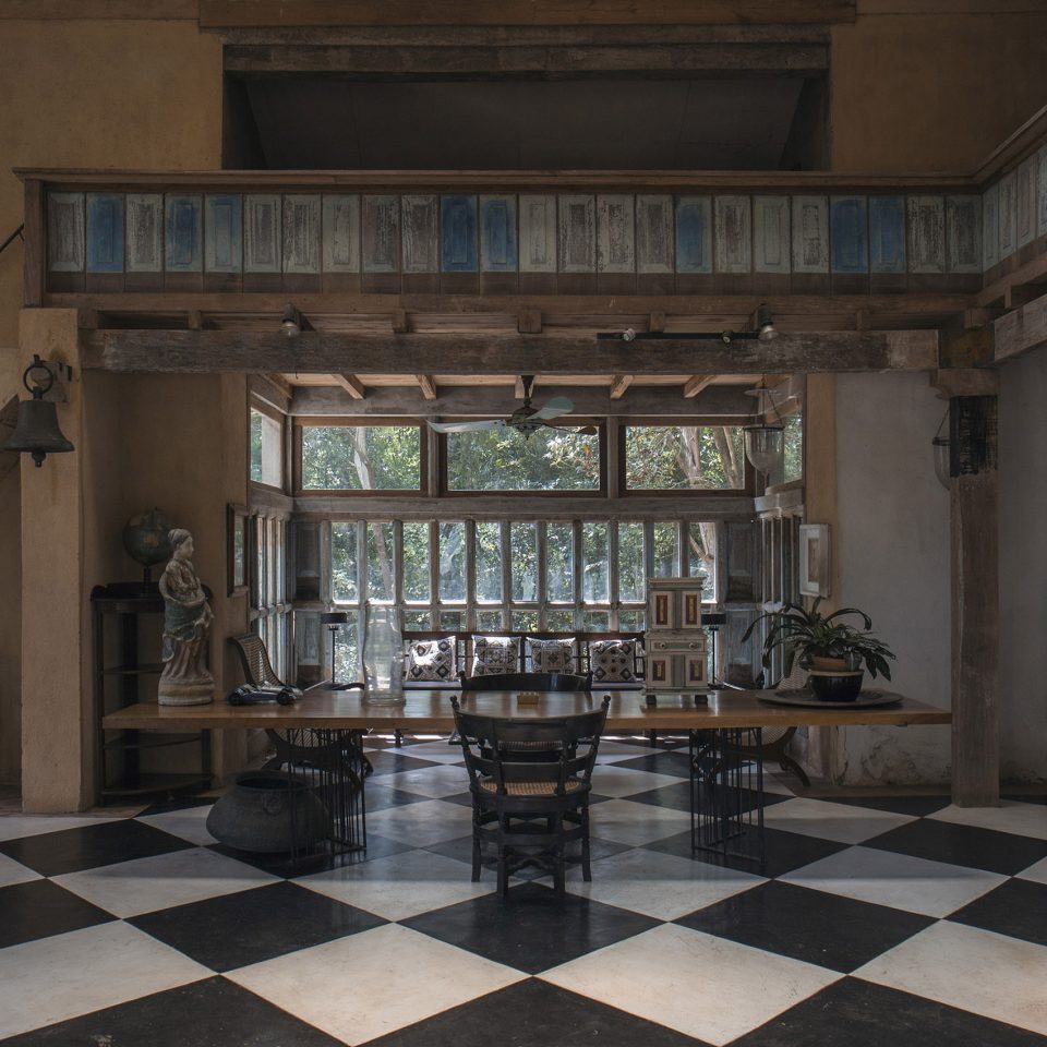 Symmetry photography by Yang Tianzhou