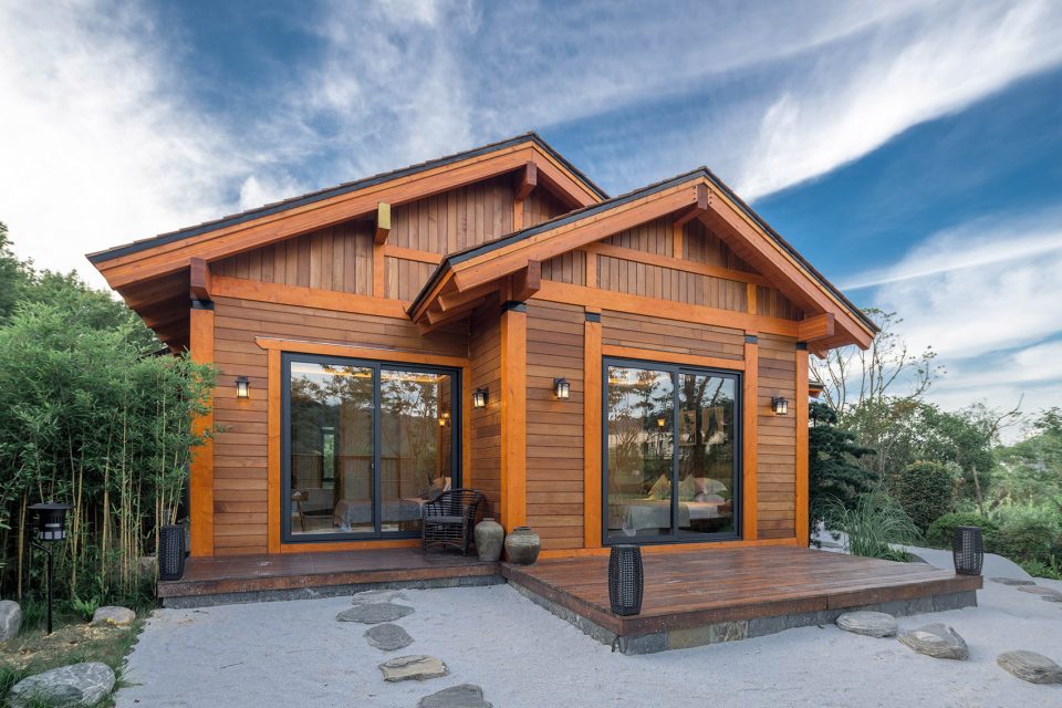 American style2 wood structure resort villa