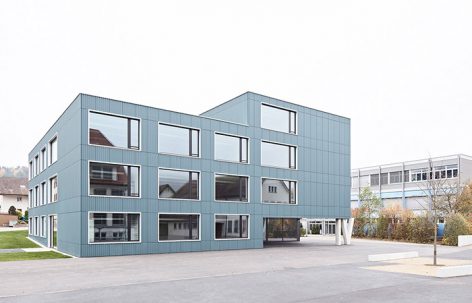 SCHULHAUS DÖRFLI IV - ROTHRIST校园建筑，瑞士 / GAUTSCHI LENZIN SCHENKER