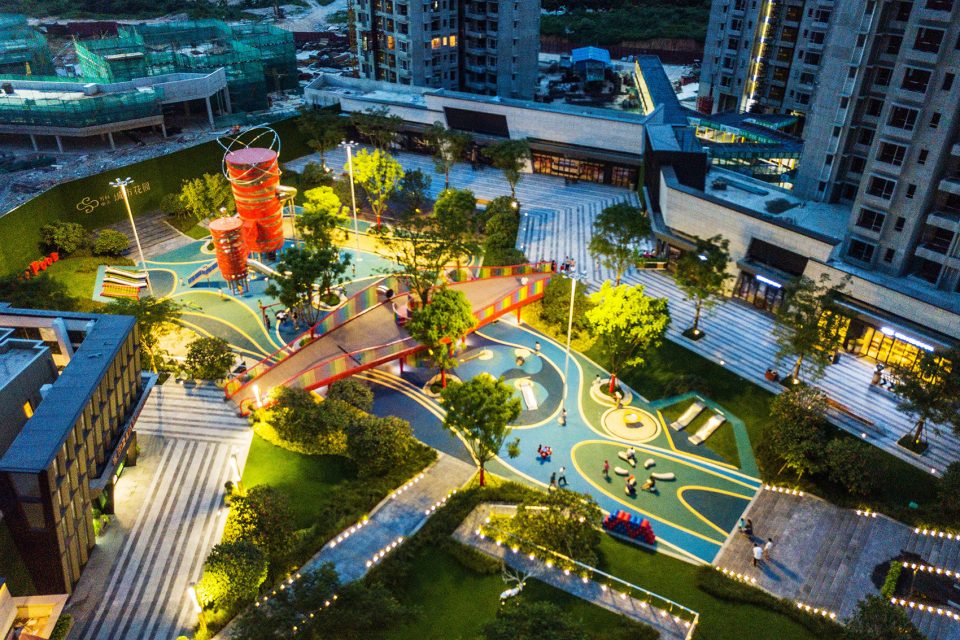 Dongguan Vanke Zhongtian City Garden landscape design China by FCHA