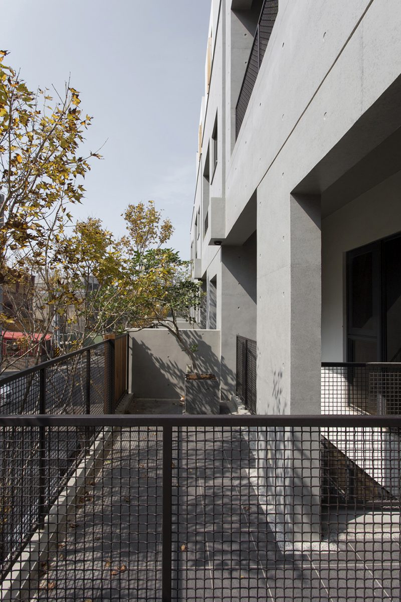 Light Housing by Shen Ting Tseng Architects