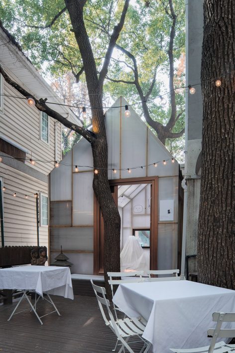 Snow Hill by Mur Mur Lab