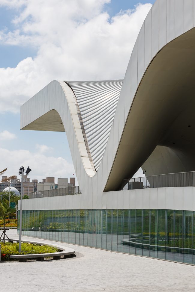 weiwuying national kaohsiung center for the arts by mecanoo architecten