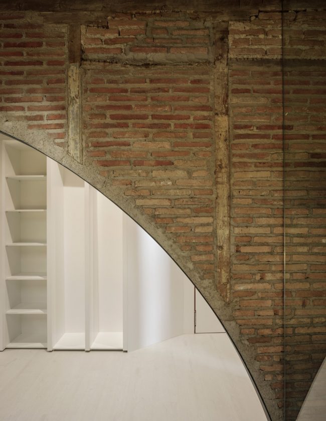 BABYDOG Offices by CUAC Arquitectura