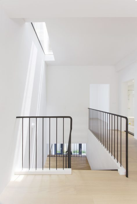 Light Housing by Shen Ting Tseng Architects