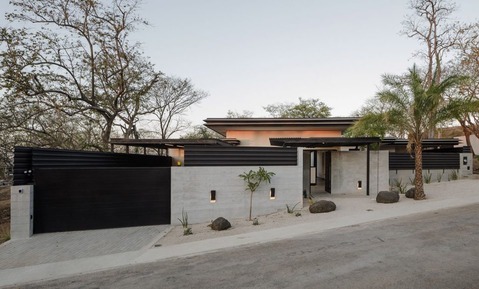 Villa Monoi by OsArq