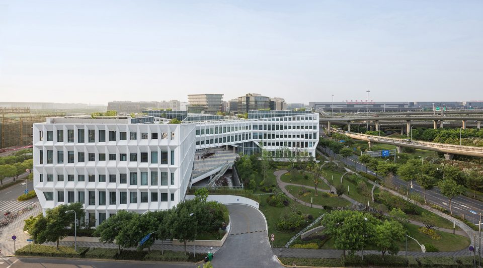 iShanghai Baoye Centre Interior Design by LYCS Architecture