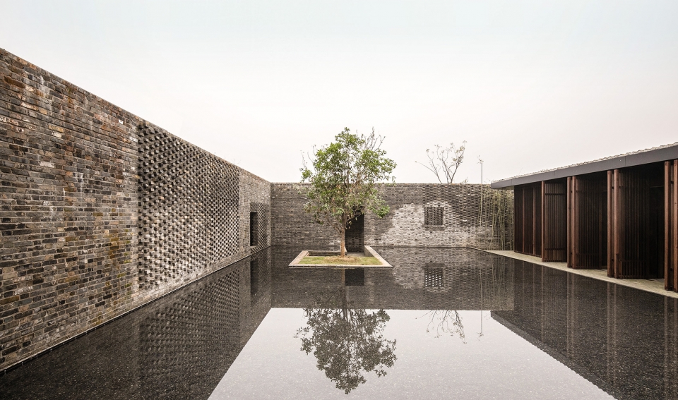 the walled tsingpu yangzhou retreat by nerihu