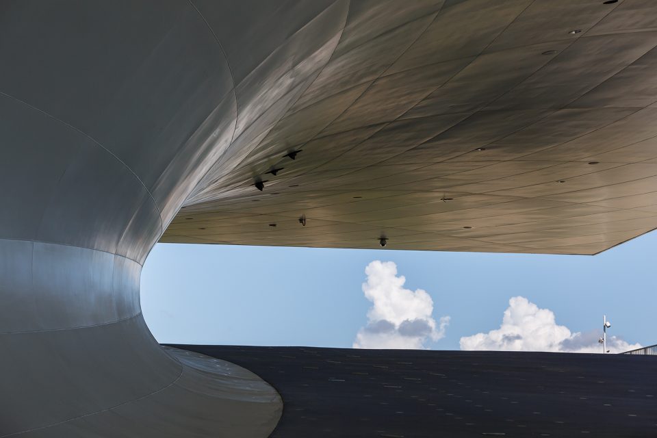 weiwuying national kaohsiung center for the arts by mecanoo architecten