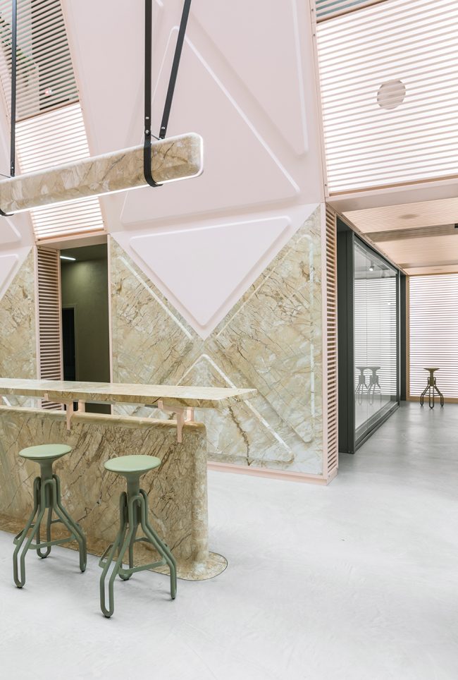 XYZ Lounge by Didier Faustino