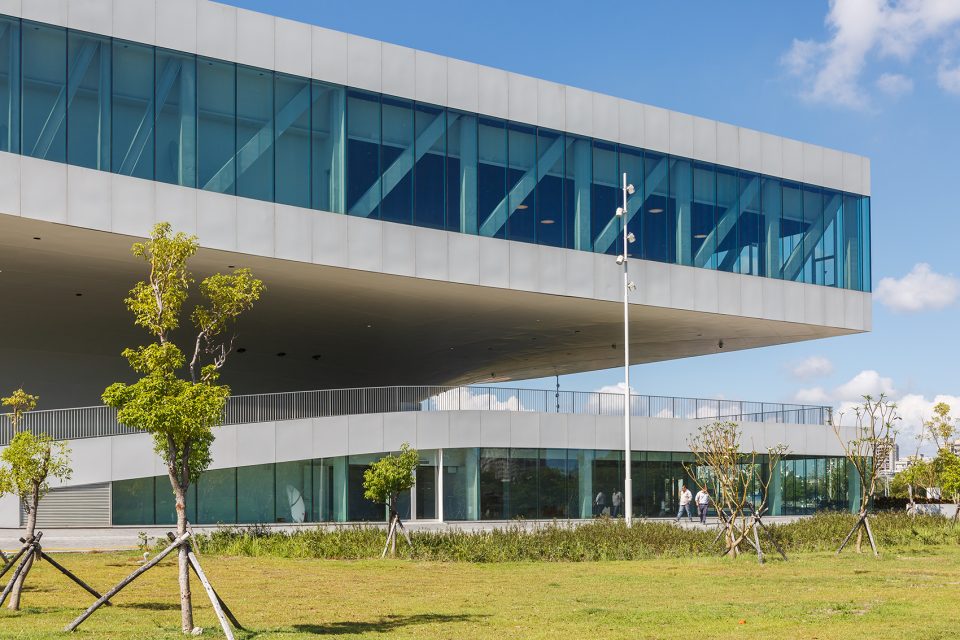 weiwuying national kaohsiung center for the arts by mecanoo architecten