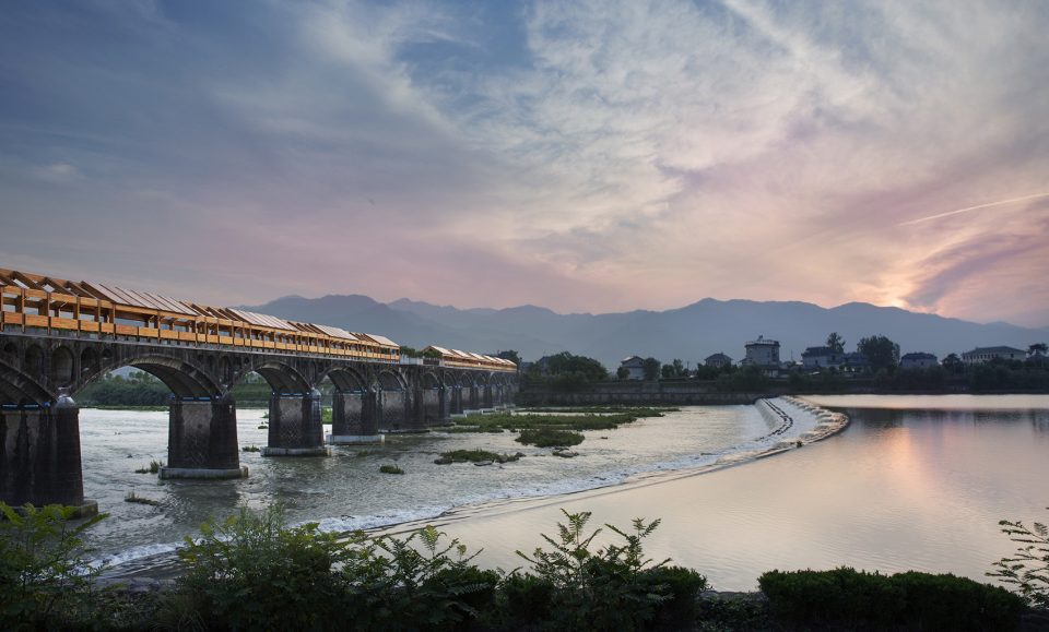 Shimen Bridge in Zhejiang China by DnA Design and Architecture