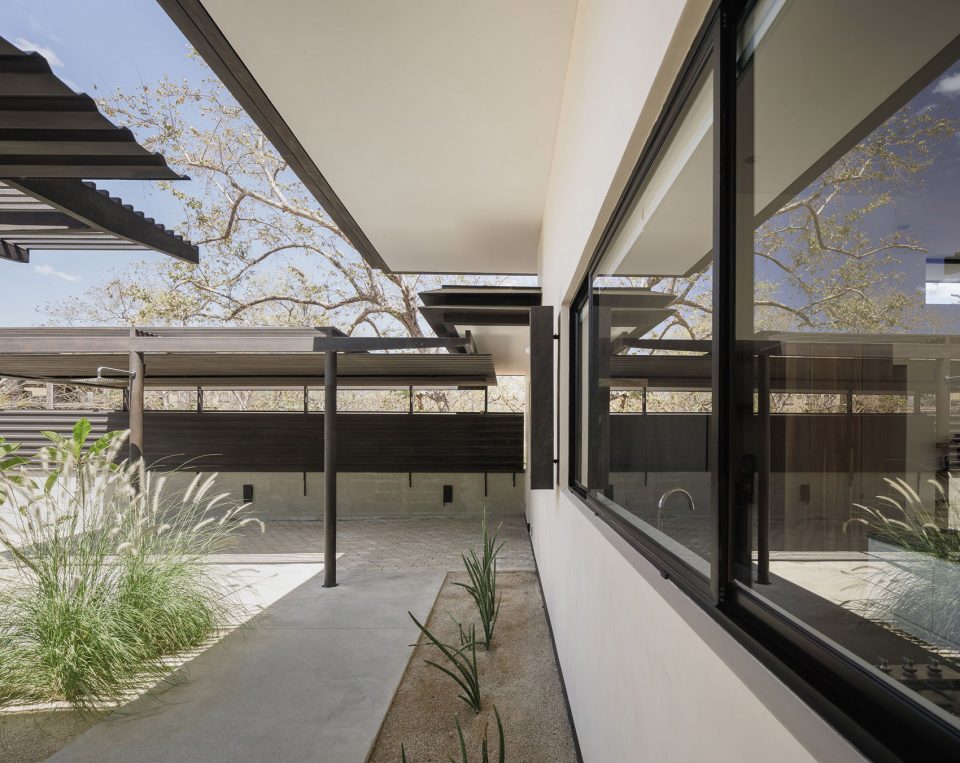 Villa Monoi by OsArq