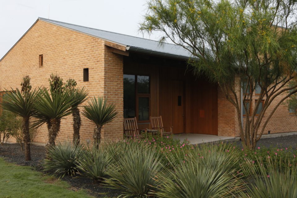 Temple Ranch by Andersson Wise Architects