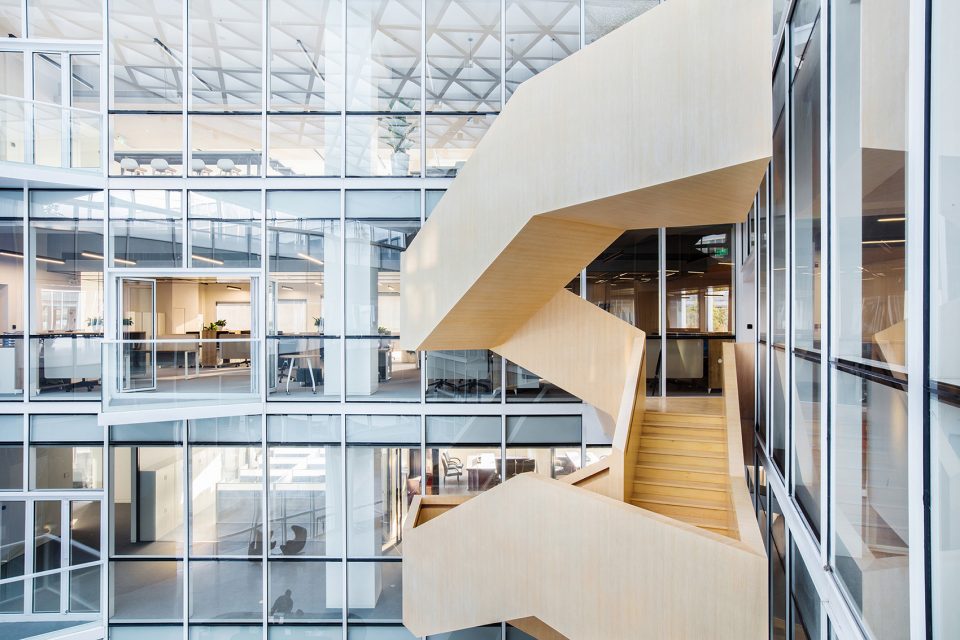iShanghai Baoye Centre Interior Design by LYCS Architecture