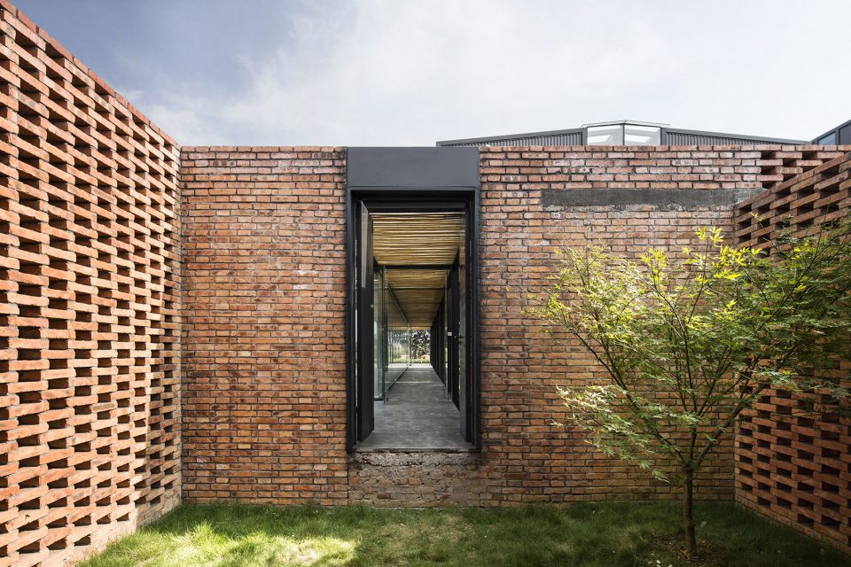 Brown Sugar Factory China by DnA Design and Architecture
