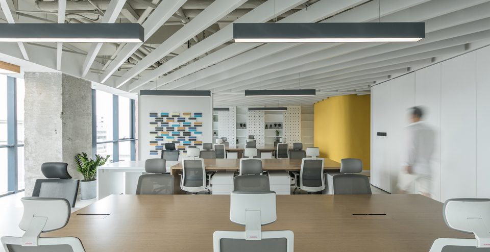 LEEGE OFFICE IN BEIJING by RAMOPRIMO