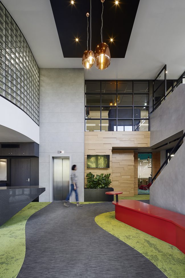 Co Work Me by Kalliopi Vakras Architects