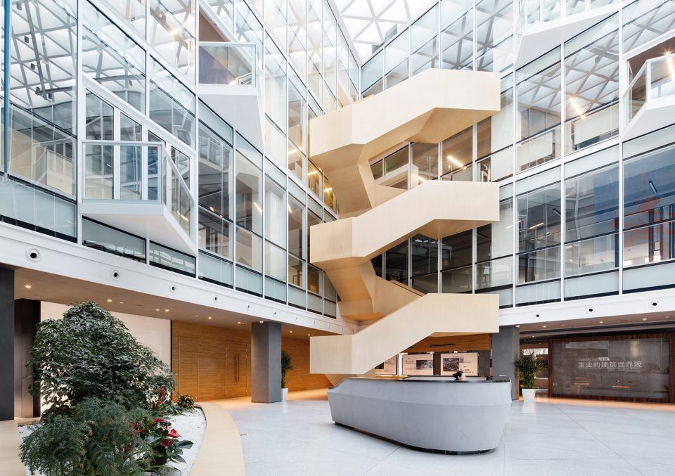 iShanghai Baoye Centre Interior Design by LYCS Architecture