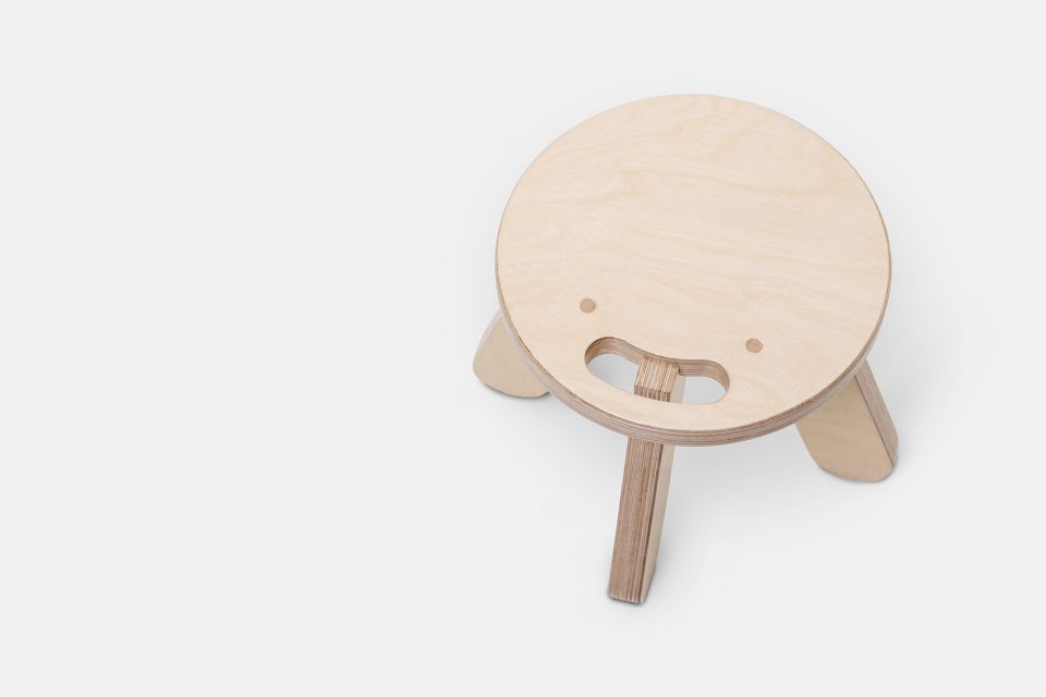 Chair moji by dot Make