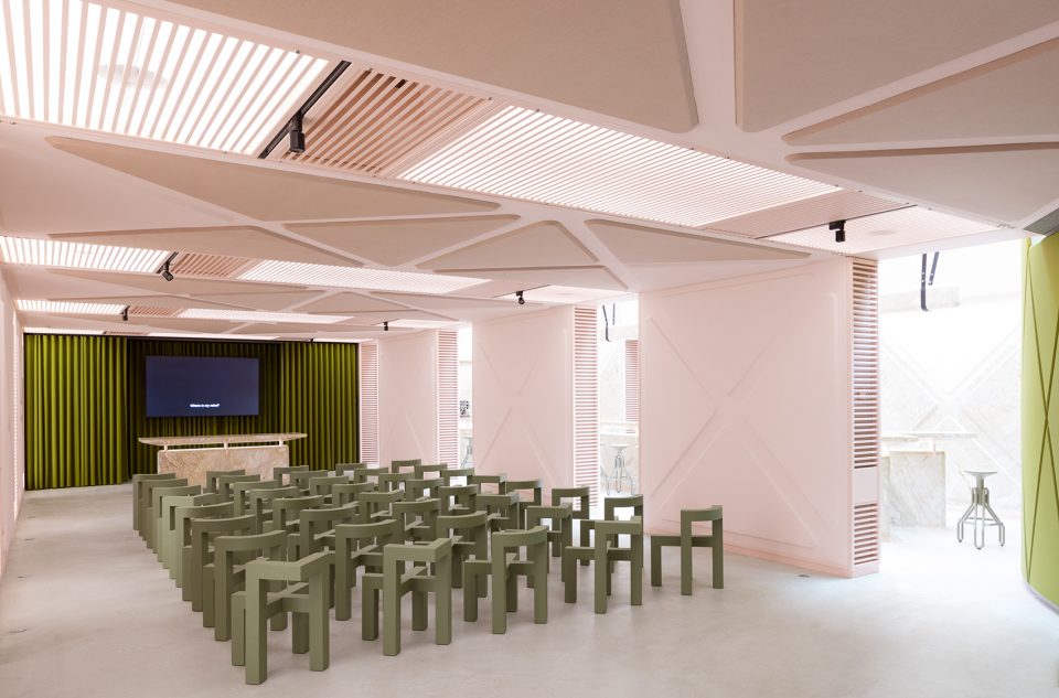 XYZ Lounge by Didier Faustino