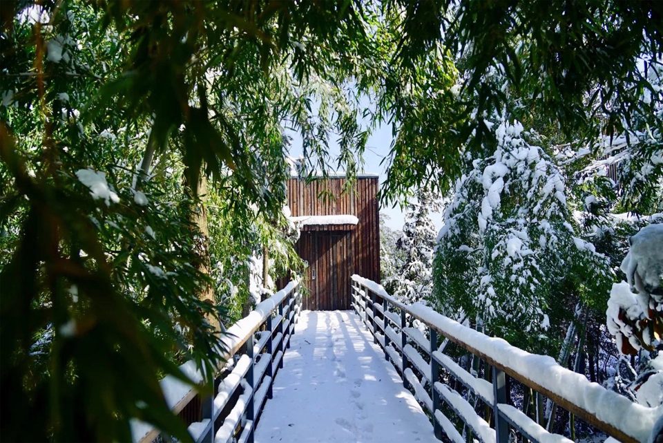 meijie mountain hotspring resort china by achterboschzantman architecten