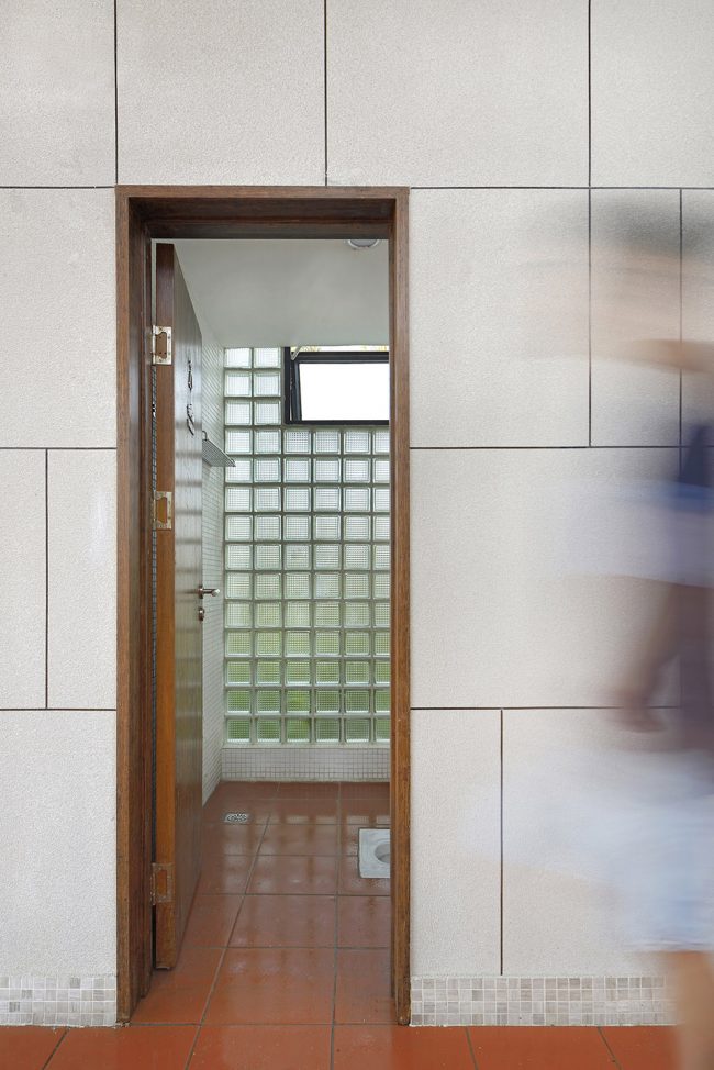 Seaside Public Toilet by HORDOR DESIGN GROUP