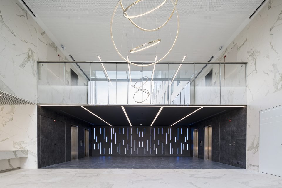 archimede offices and gymnasium in bercy by brenac gonzalez associes