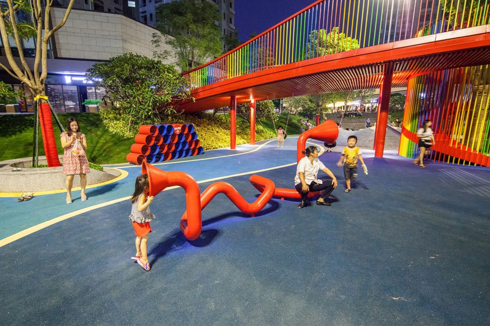 Dongguan Vanke Zhongtian City Garden landscape design China by FCHA