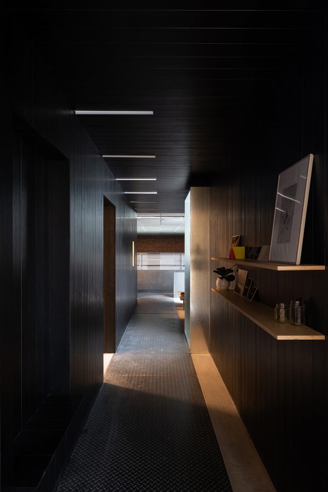 PAGEONE Office and Exhibition Space China by MINOR lab