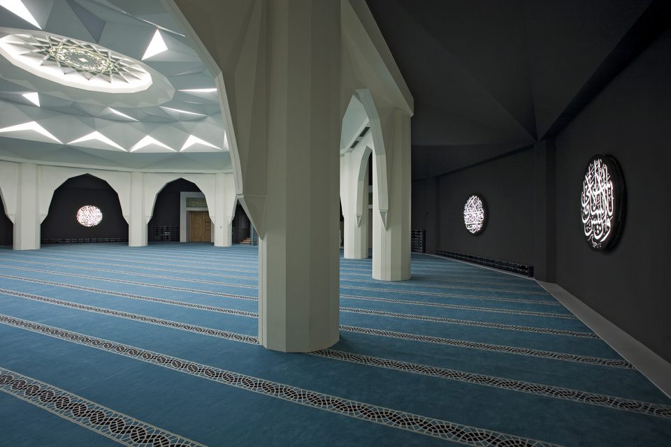 Marmara University Faculty of Theology Mosque and Culture Center by Hassa Architecture Engineering Co
