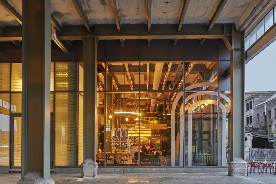 the commons restaurant bar by studio modijefsky