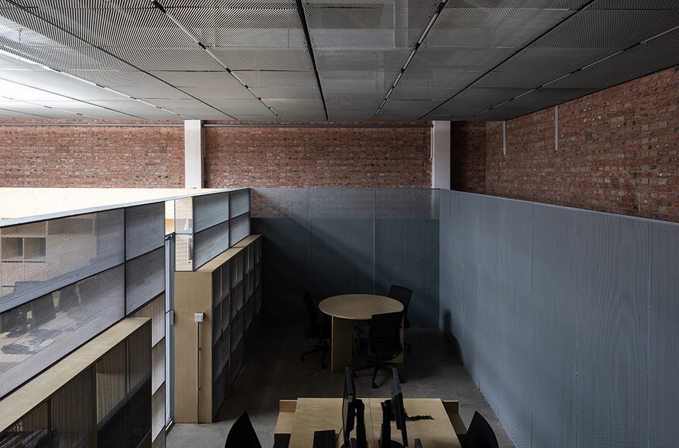 PAGEONE Office and Exhibition Space China by MINOR lab